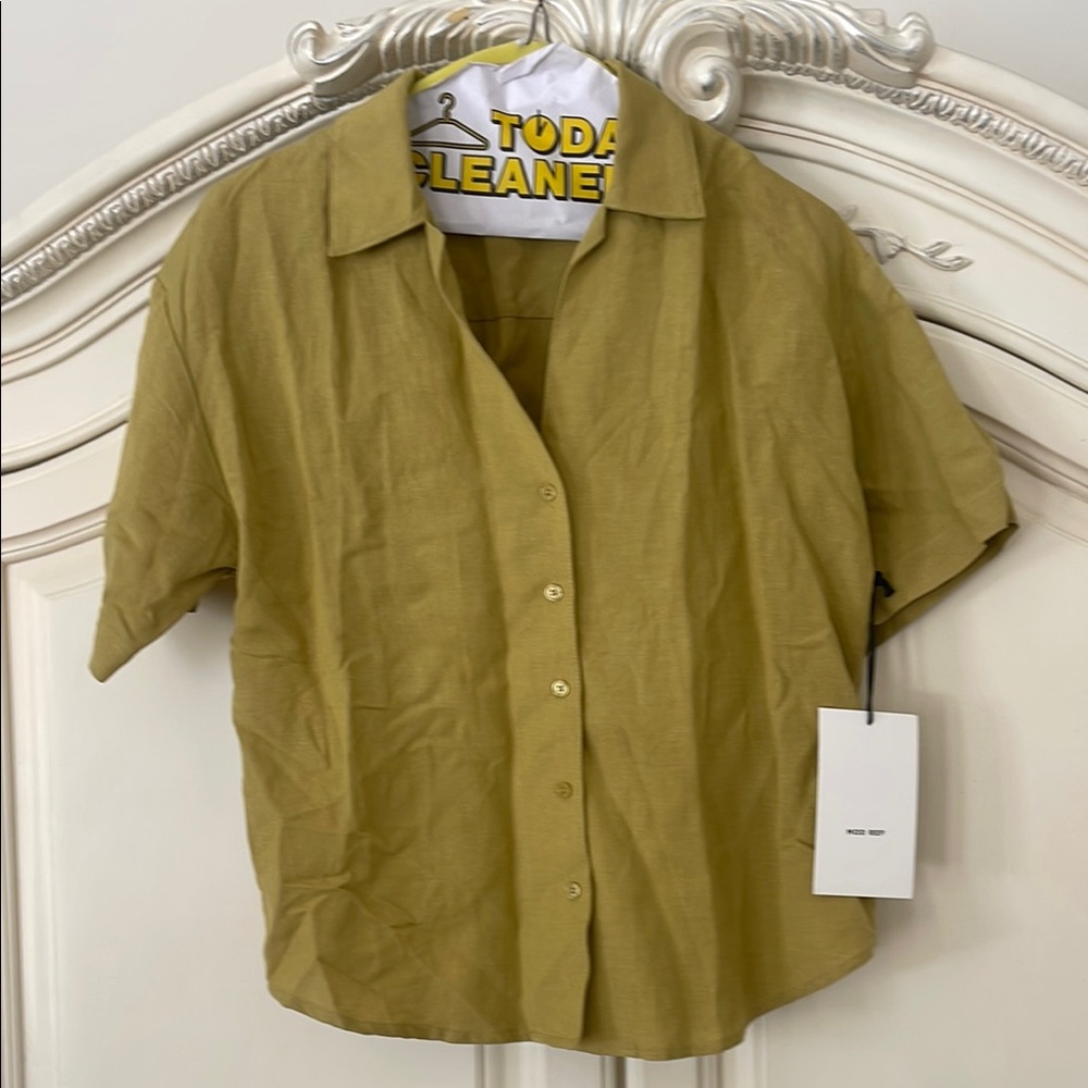 Mod Ref Olive Green Short Sleeve Button-Down Shirt